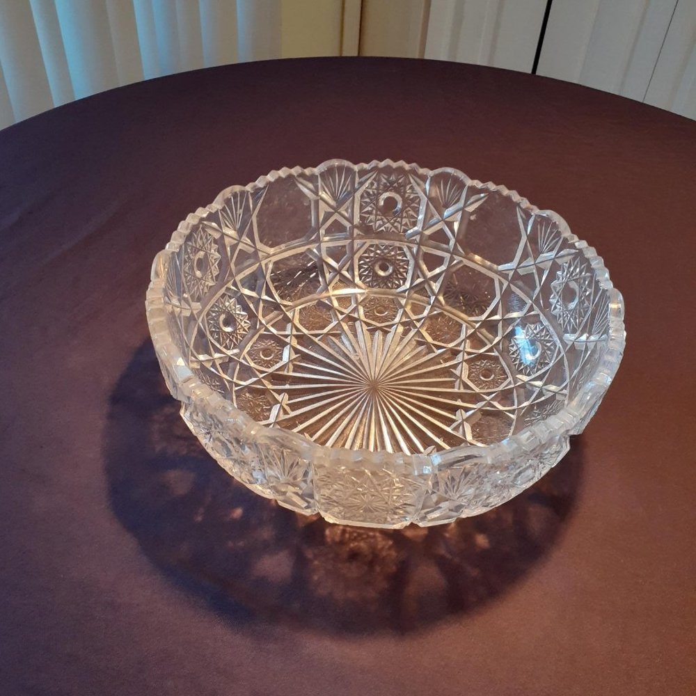 Vintage 70s Crystal Deep-cut Stem Design Fruit Bowl Stunning Heavy Vase
